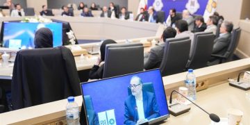 تأکید رئیس صندوق توسعه ملی بر سرمایه‌گذاری مولد و بازگشت منابع